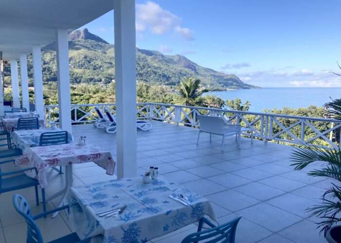 Terrace breakfast set up Bedroom - Villa Roscia - Seychelles