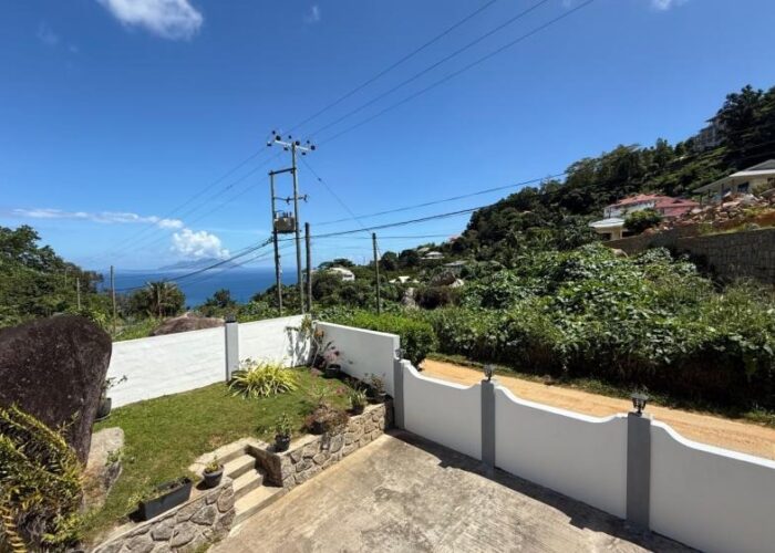 45de8c1ec23048dd86c1e1631943c01b