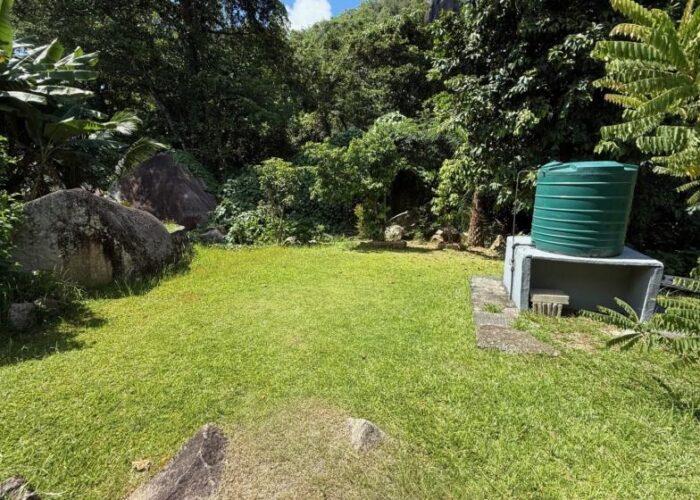 ae8a606132874df7a9d1cc92488906f7