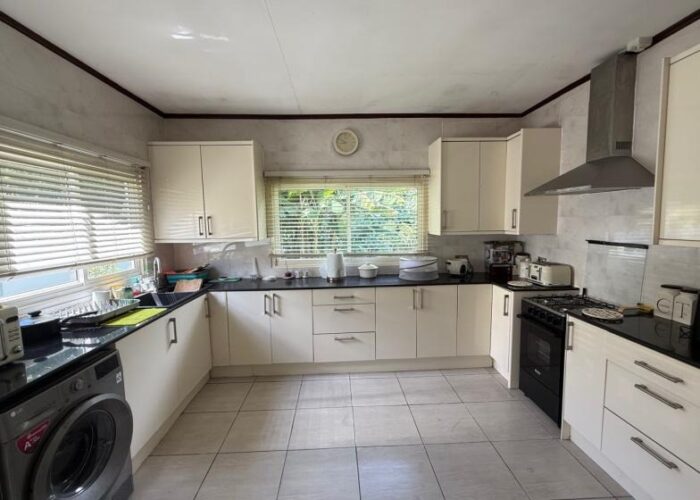 fdfcd987372d4abf987eda75e0e995d7