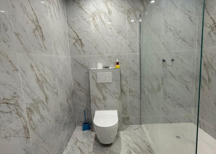 WhatsApp Image 2025-11-10 at 09.33.58